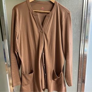 Isaac Mizrahi Y-Neck Button Front Topper